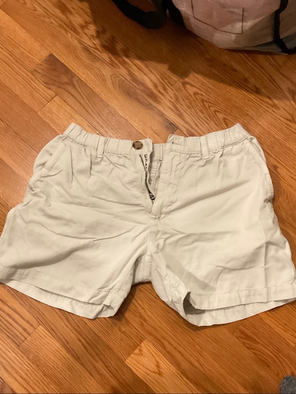 chubbies Light Beige Flat-Front Men's Shorts